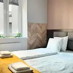 Comfy Apartment With Home Cinema Projector, Cracow\'S Heart